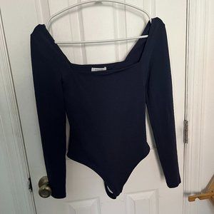 Aritzia Babaton Square neck long sleeve bodysuit  - Navy